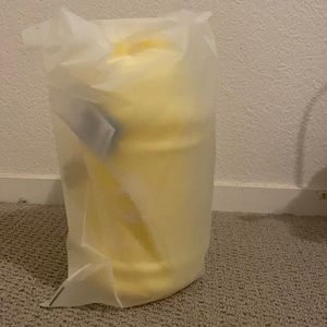 Pastel yellow hydrojug